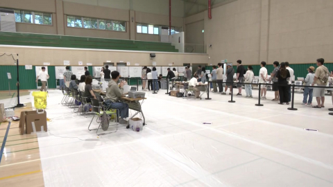 사전투표율 23.51% '역대 최고'…"국정 안정" vs "독주 저지"