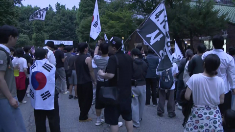 잠실 7동 투표소 앞 밤샘 대치…투표함 반출 차질