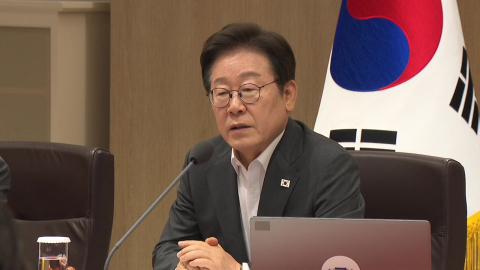 국정 문턱 낮춘 '직접 소통'...'동전의 양면' 우려도