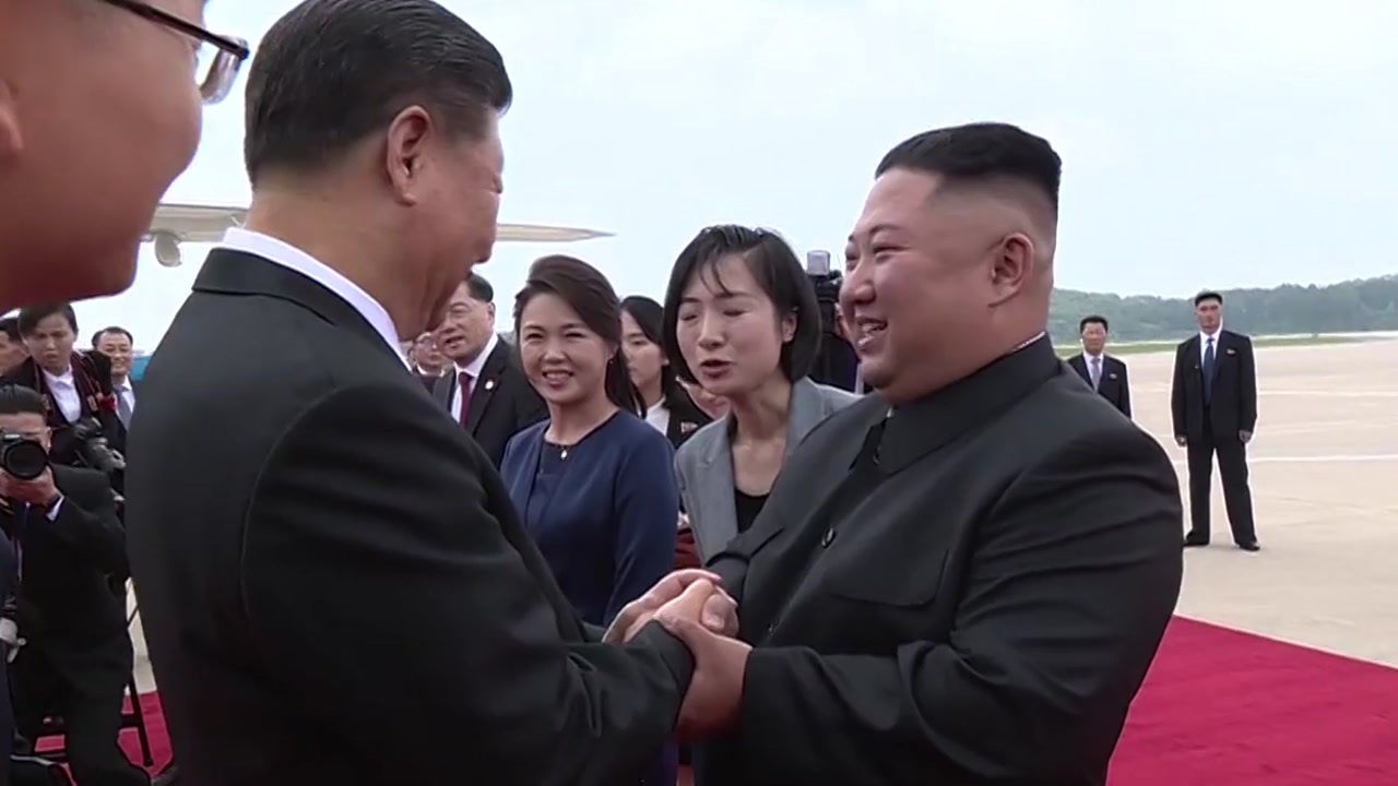 시진핑 7년만의 방북...북, '비핵화 불가' 선언 의도는