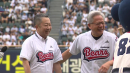 [현장영상+] 이번엔 시구!... 젠슨 황이 던지고 두산 박정원 회장이 친다