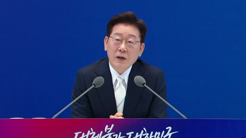 이 대통령 "선거 결과는 국민의 경고…더 낮은 자세로 겸손해야"