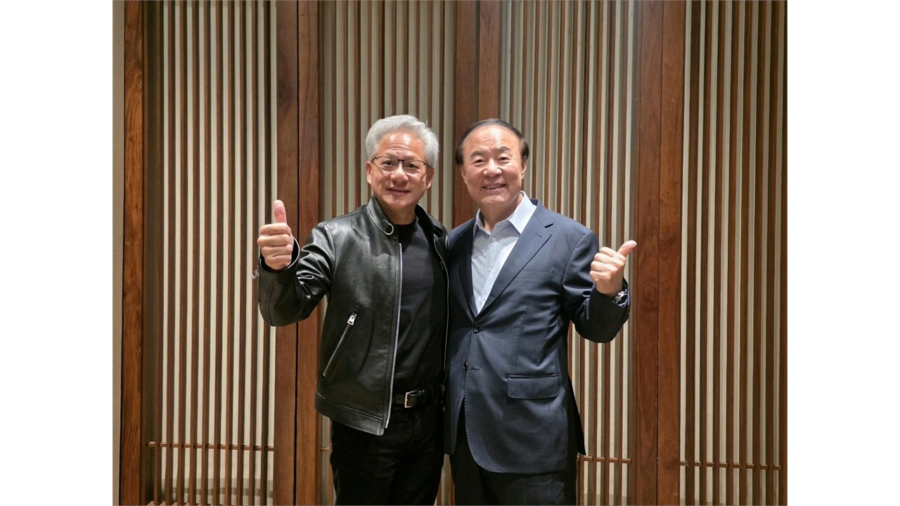 삼성 반도체 수장 "엔비디아와 HBM4E·HBM5 장기 협력 논의"