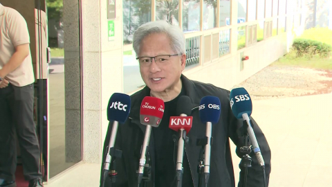 젠슨 황, 방한 마치고 출국…"함께 AI 미래 만들 것"