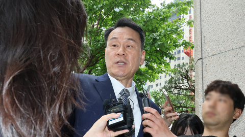 \'관저 이전 의혹\' 김대기·이상민 등 1호 기소…김명수 구속영장 청구