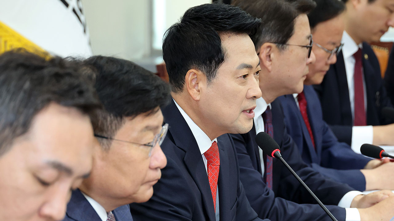 "장동혁 사퇴"...국민의힘 초·재선 25명 의원총회 요구