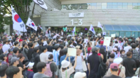 경찰, \'개표소 시위\' 15건 수사…"불법행위 패가망신"