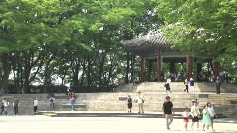 [날씨]오늘 더 덥다, 서울 33℃…내일은 폭염특보 수준 더위