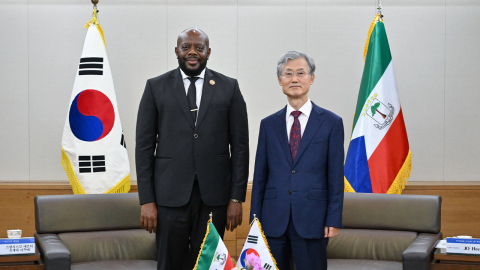 적도기니 대법원장 방한...조희대 대법원장 만나