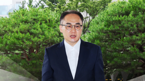 [단독] 종합특검, \'김건희 수사 무마 의혹\' 이원석 전 검찰총장 소환 통보