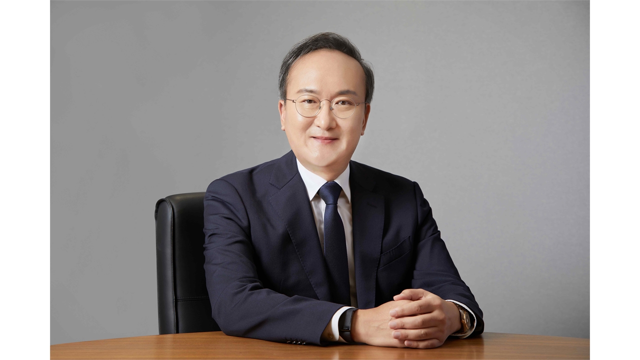 인텔, 이석희 전 SK하이닉스 사장 영입...파운드리 수석 부사장