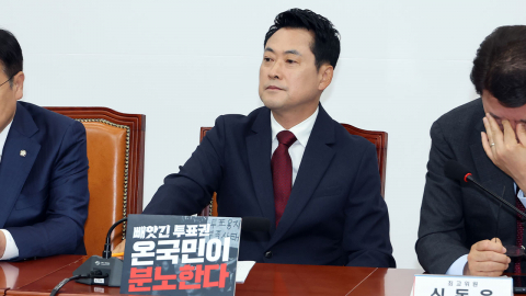 \'사퇴압박\' 장동혁 입원…묘한 타이밍 속 \'견제구\' [앵커리포트]