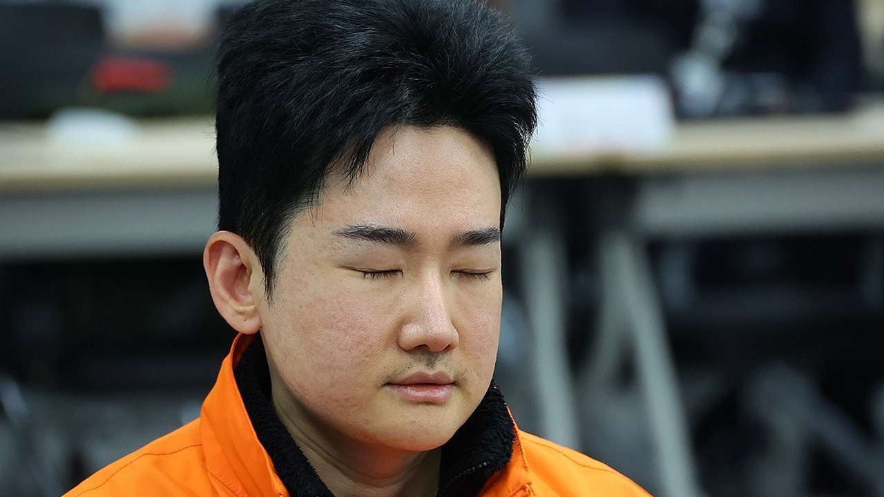 '테러 자작극 의혹' 정이한, 학생부 허위 기재·주변인 논란까지