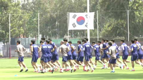 '벼랑 끝' 홍명보호, 무거운 분위기 속 훈련 재개