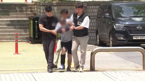 일민미술관 흉기난동 70대 구속…\'마나토끼\' 운영자 구속송치