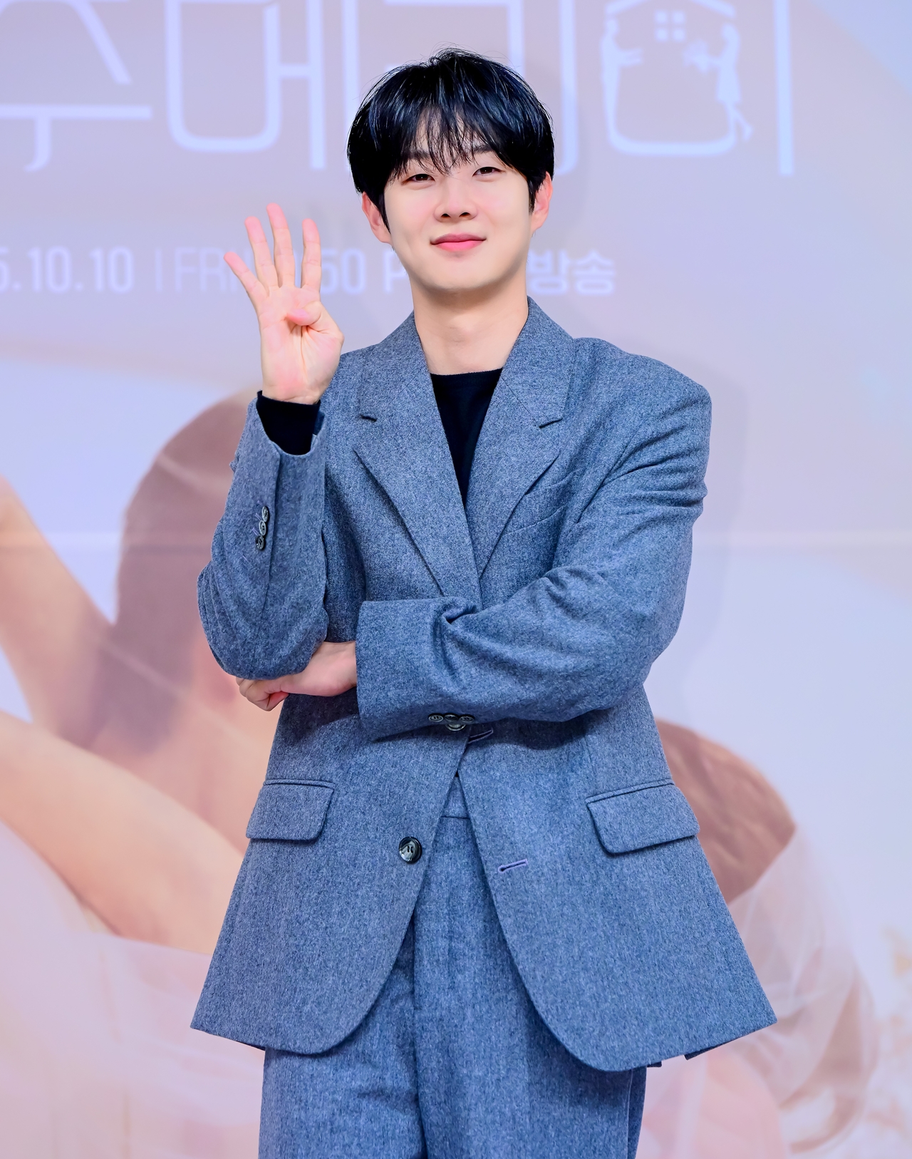 최우식, '흑인 팬 인종차별' 논란 직접 해명…"시간이 부족했을 뿐"