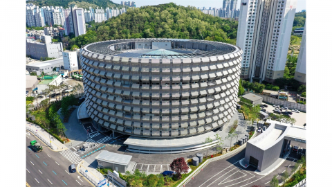로봇·진단 플랫폼 도입...현대차 정비거점 개관