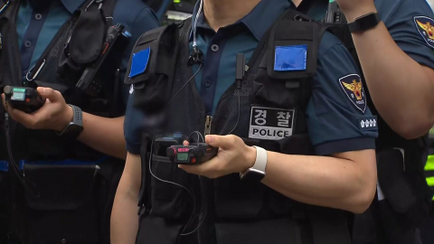 \'경찰관 폭행\' 개표소 시위대 2명 구속영장 신청