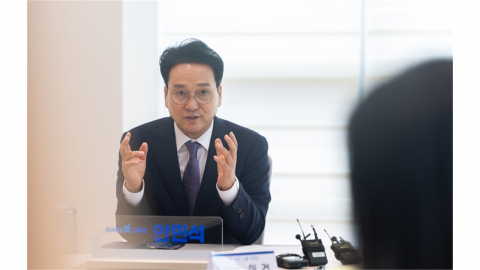 안민석 경기교육감 취임...'폰 프리 스쿨' 1호 결재