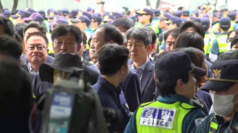[현장영상+] 국조특위, 올림픽공원 도착…개표소 진입 시도