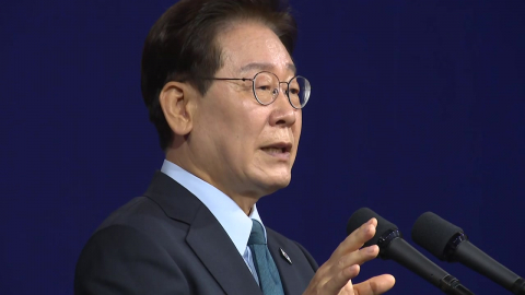 이 대통령 "지역 투자, 분열적 접근 안 돼"…'기업 압박' 주장도 반박