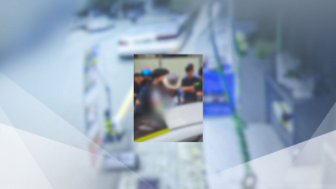 미용실 흉기 난동 80대 체포…손님·종업원 부상