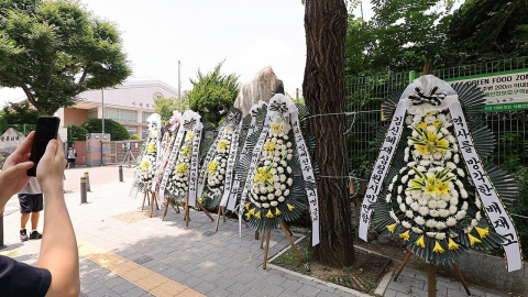 "스벅 가야지, 탱크데이" 외친 배재고 학생 2명 징계 절차