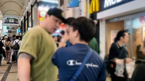 "하지 말라고!" 일본서 \'어깨빵\' 남성 참교육한 유튜버 [앵커리포트]