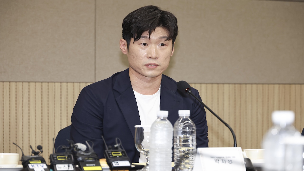 '박지성 혁신위' 첫 단추, K리그 '시청 운동부' 족쇄부터 풀어라 [와이파일] 