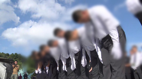 '조롱 논란' 배재고, 광주 사과 방문…"진심으로 반성"
