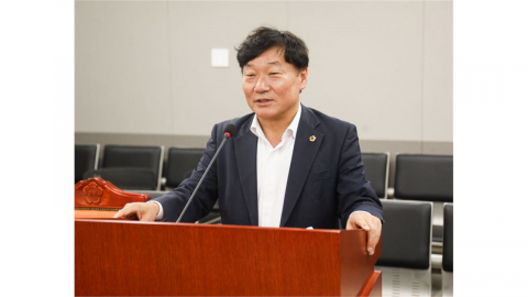 경기도의회 전반기 의장에 민주 남종섭 선출