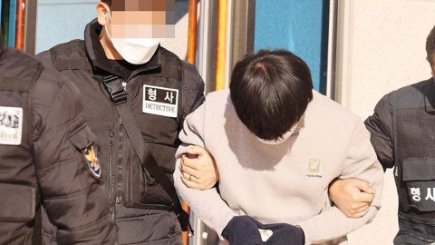 "신이 되살릴줄 알았다"…모친 잔혹 살해 30대 징역 18년