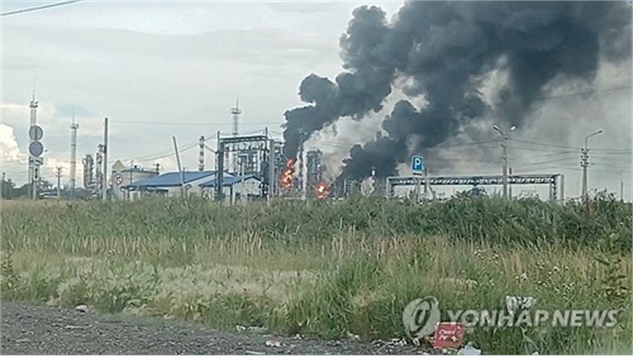 "2,400km 날아갔다"...우크라 드론 시베리아 폭격에 러 '발칵'