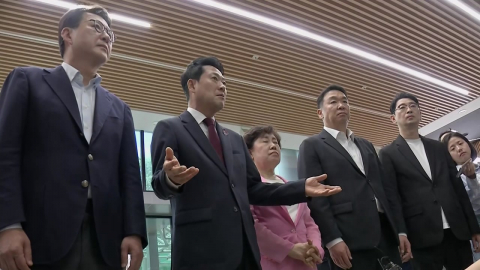 장동혁, 경찰청장 직무대행 면담 불발…대치 끝 철수