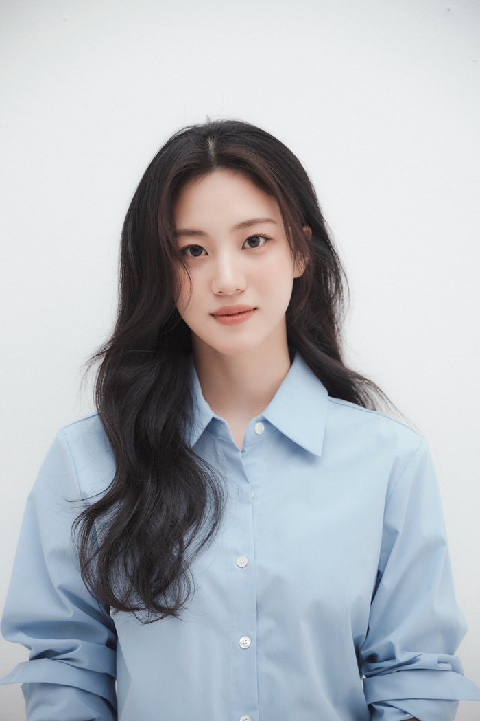  홍화연, 이준호 만날까…'주한이국대사관' 여주인공 물망