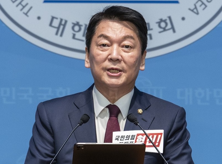 안철수 "KB국민은행, 'JM재명은행'으로 바꿔라"…주담대 반토막 직격