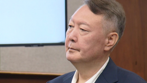\'무상 여론조사 수수\' 윤석열 오늘 1심 선고…김건희는 16일 대법 판단