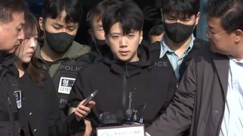 빳빳한 고개 재판정에선 \'푹\'…장윤기, 양형 감소 시도?