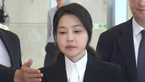 특검, 김건희 대법 선고 연기신청…"윤석열 판결 반영"