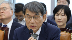 '부부동반 해외출장' 노태악, 출장 서류 '셀프 결재'