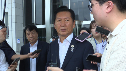 당 대표 '선호투표'로 선출 결정…계파 간 여진도