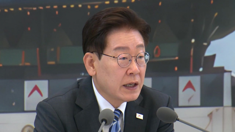 이 대통령 "삼전닉스 레버리지 보완책 신속히…가짜뉴스, 세상 어지럽혀"
