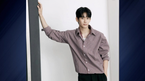 웃으며 광고 촬영…김수현, 1년 4개월 만에 SNS 재개