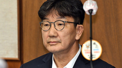  '통일교 1억' 권성동 징역 2년 확정...의원직 상실