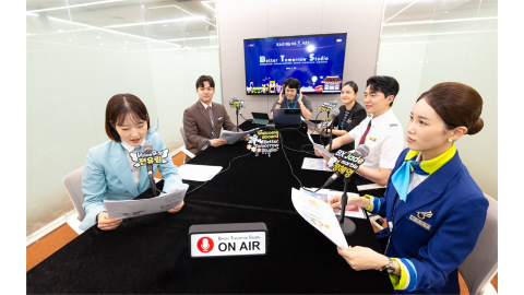 [기업] "기내방송처럼 동화책을"...한진그룹 목소리 재능기부