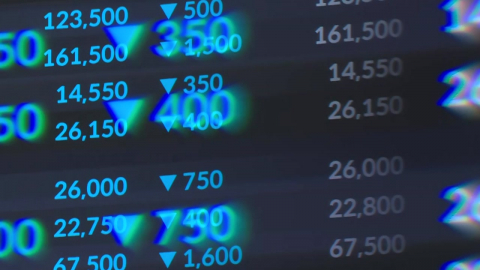 동반 '서킷브레이커'…장중 코스피 10% 넘게 추락