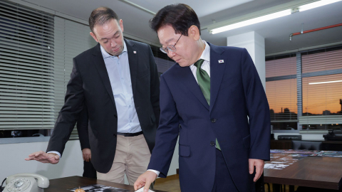 이 대통령, 룰라 일했던 노조 사무실 방문…"노동 존중되는 세상"