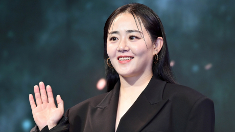 문근영, 7세 연상 뮤지컬 배우 정평과 깜짝 결혼 발표