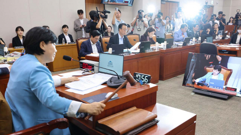 \'보완수사권 폐지\' 법사위 의결 시도…국힘, 안조위 맞대응