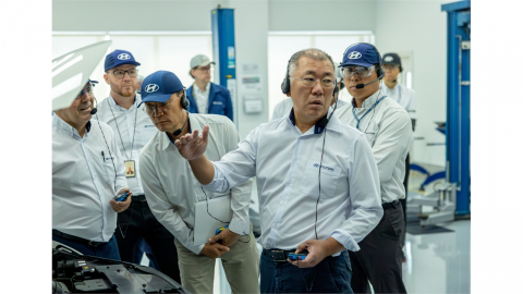 [기업] 정의선, 브라질 공장 찾아 "위기 극복해야 도약"